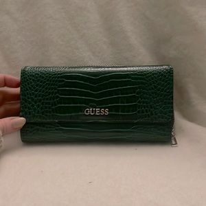 Guess wallet